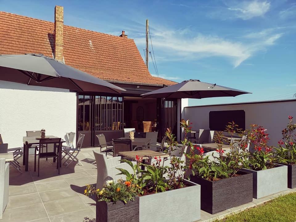 Auberge Saint-Jean Villequier-Aumont Екстериор снимка