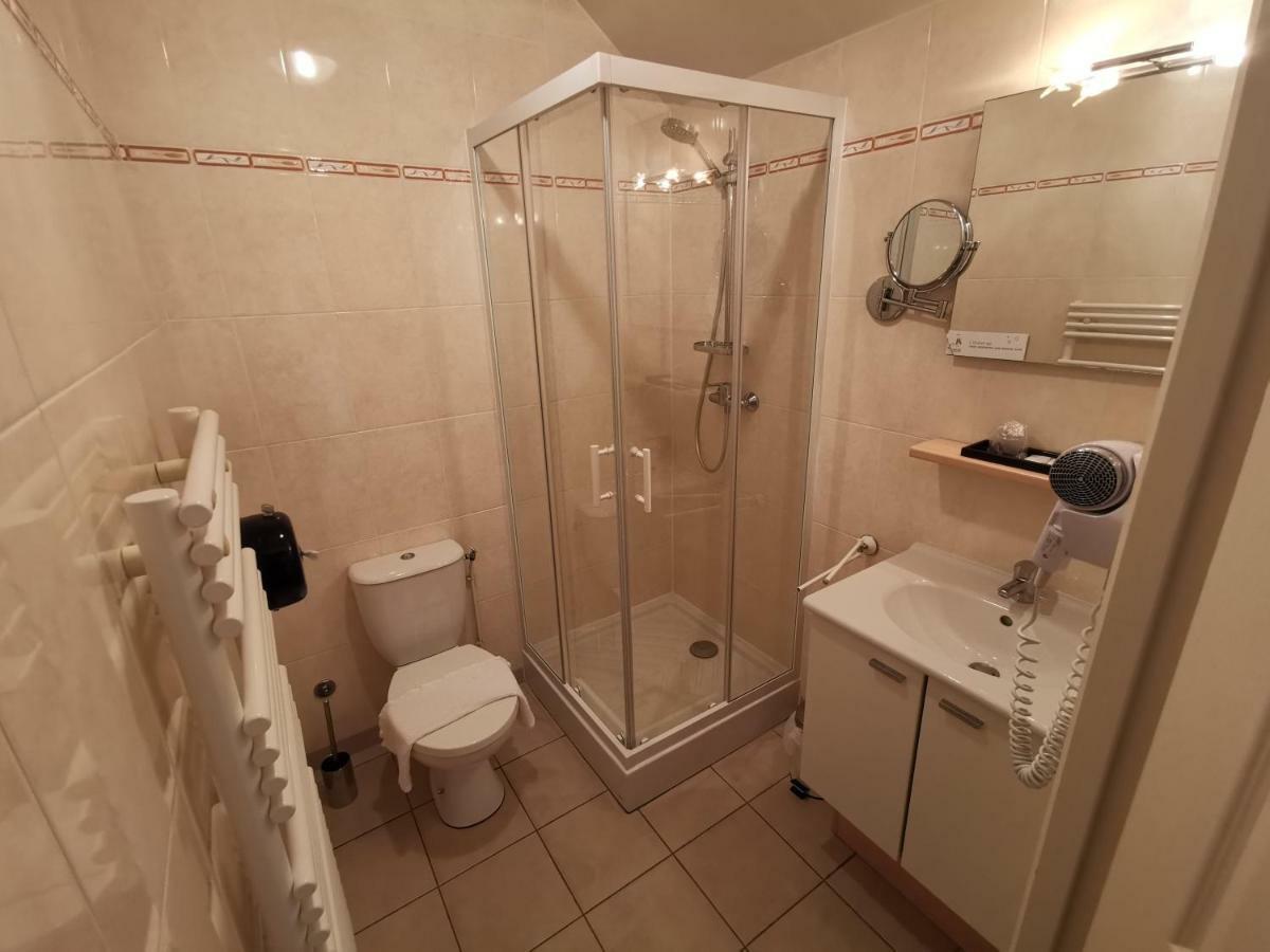 Auberge Saint-Jean Villequier-Aumont Екстериор снимка